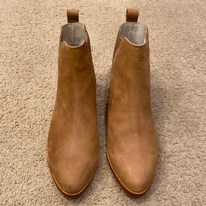 Nisolo Chelsea sand 9 leather boot